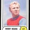 A and BC Footballers Green Back #25 Bobby Moore
