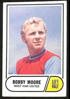 A and BC Footballers Green Back #25 Bobby Moore